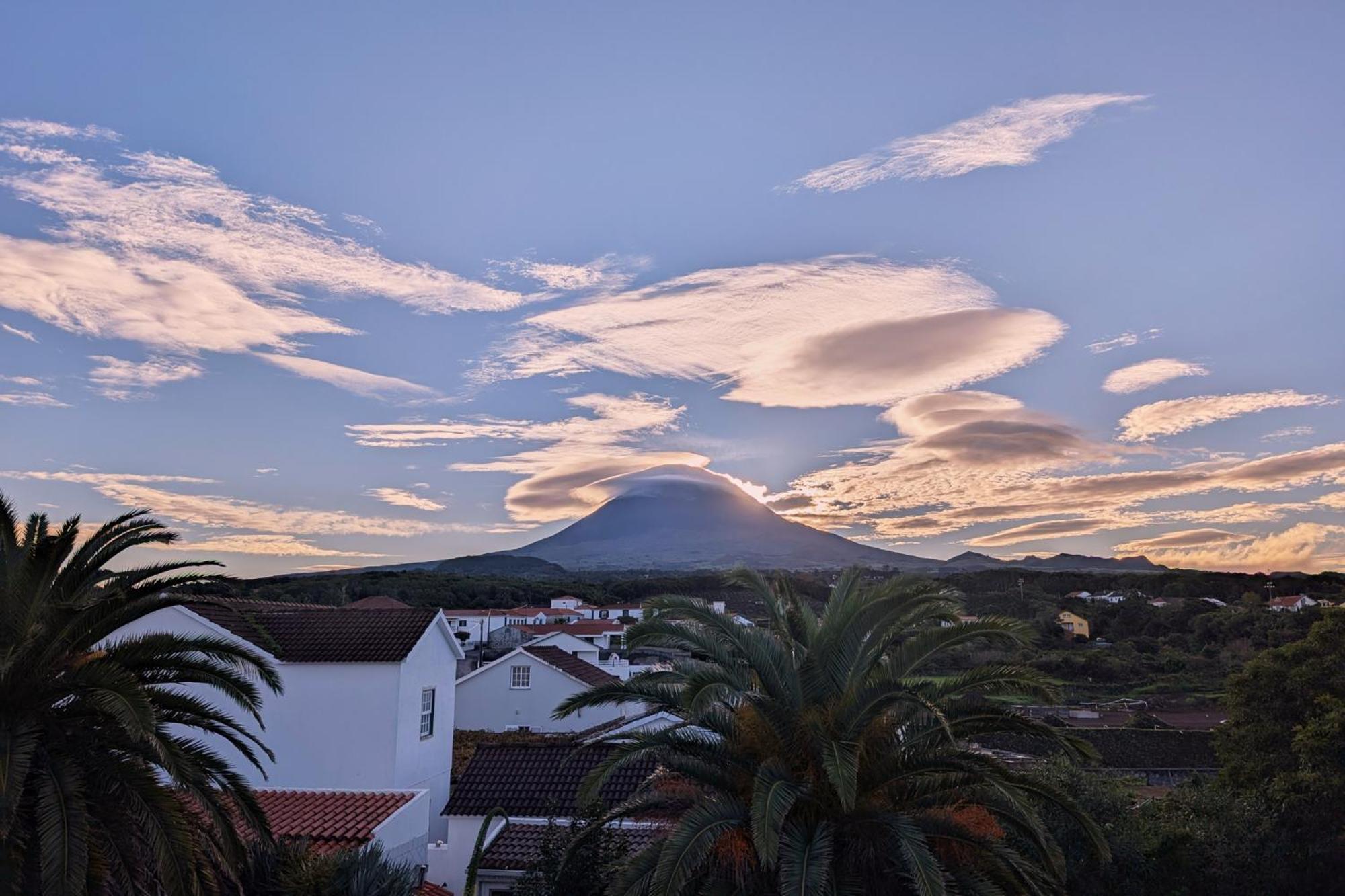 Loving Strangers Hostel Madalena  Luaran gambar